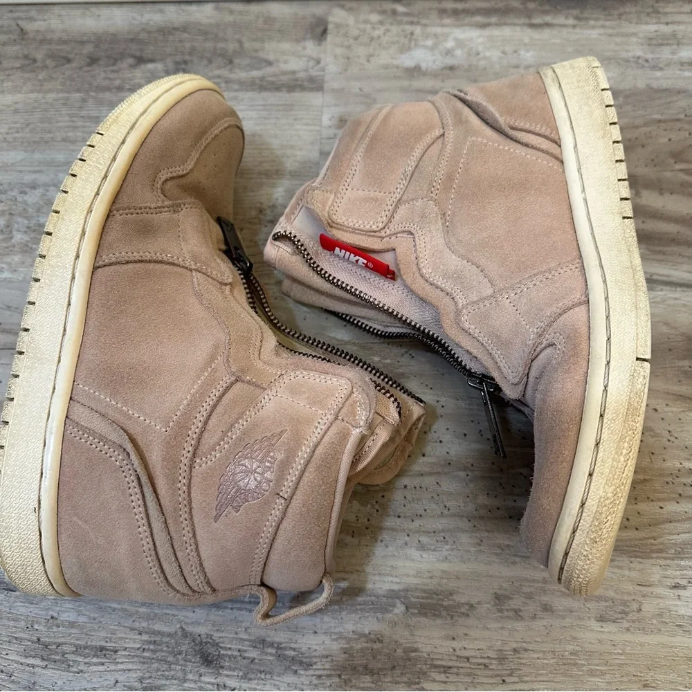 Nike Women's Air Jordan 1 High Zip Particle Beige PinkBronze AQ3742-205 Size 6.5
